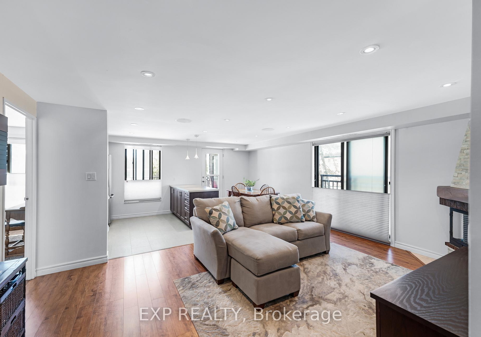 15390-yonge-street-aurora-ontario-n13226766