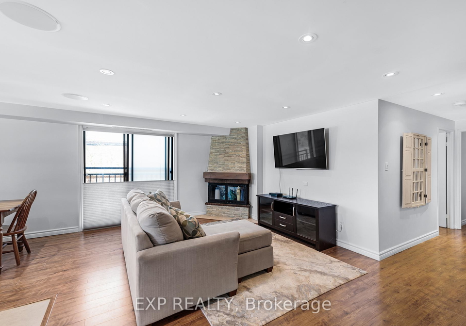 15390-yonge-street-aurora-ontario-n13226766