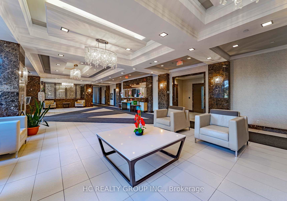 372-highway-7-road-e-richmond-hill-ontario-n13226872