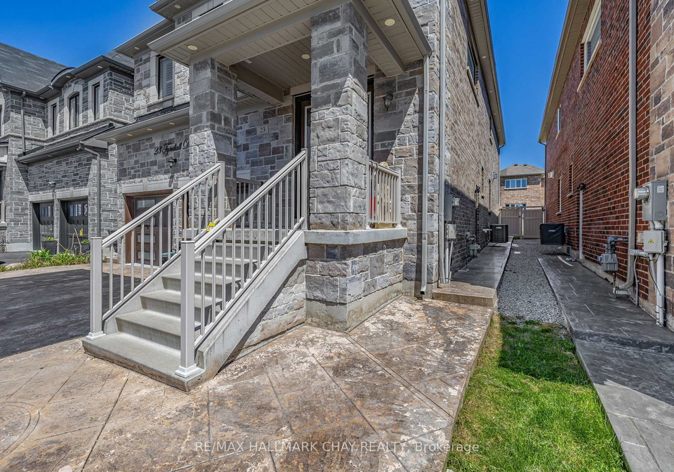 23-tyndall-drive-bradford-west-gwillimbury-ontario-n13227098