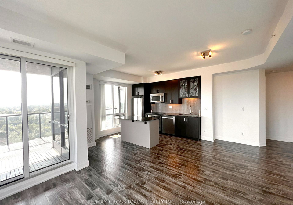 9088-yong-street-richmond-hill-ontario-n13227270