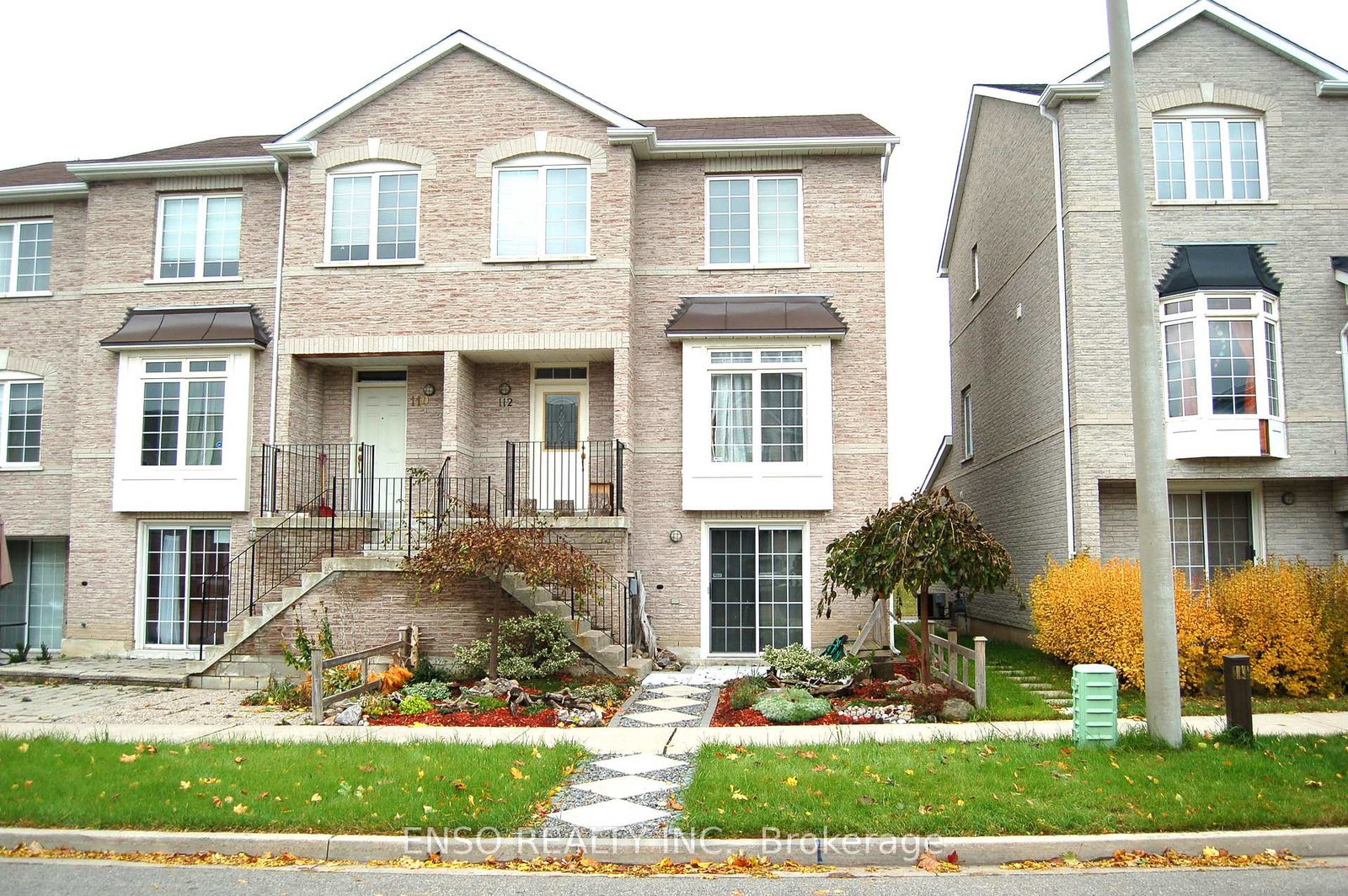 112-sunway-square-markham-ontario-n13227578