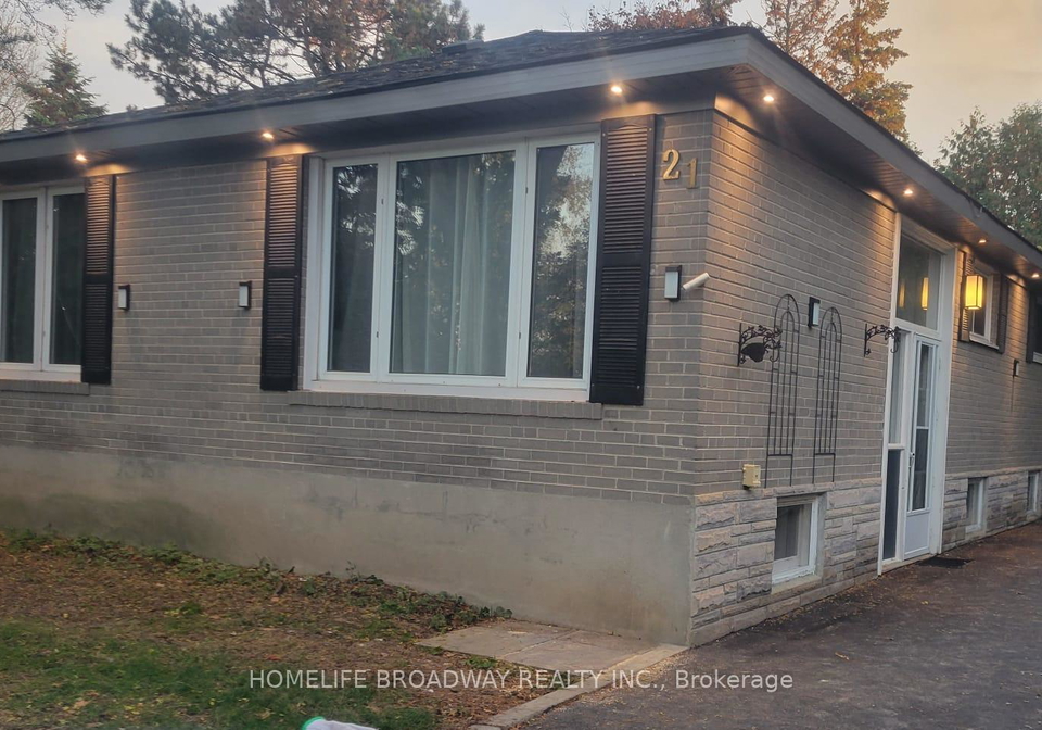 21-algonquin-crescent-aurora-ontario-n13227806