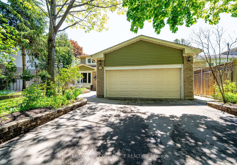 27-drumern-crescent-richmond-hill-ontario-n13227860