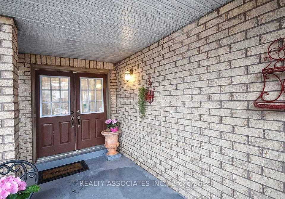 33-holloway-road-markham-ontario-n13228202