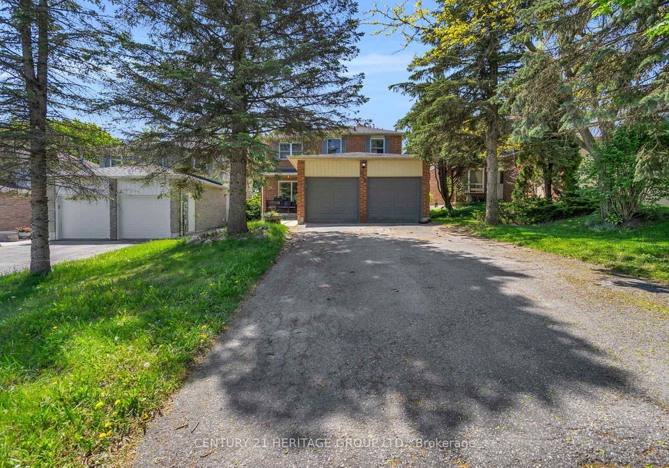 228-billings-crescent-newmarket-ontario-n13228328