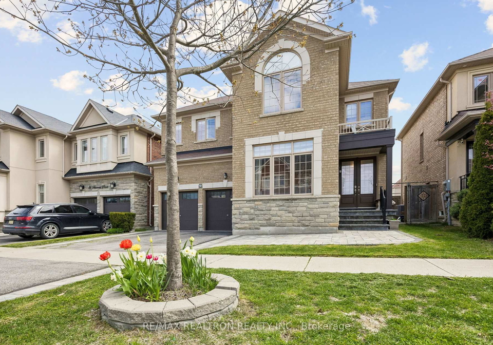 9-pavarotti-street-richmond-hill-ontario-n13228956
