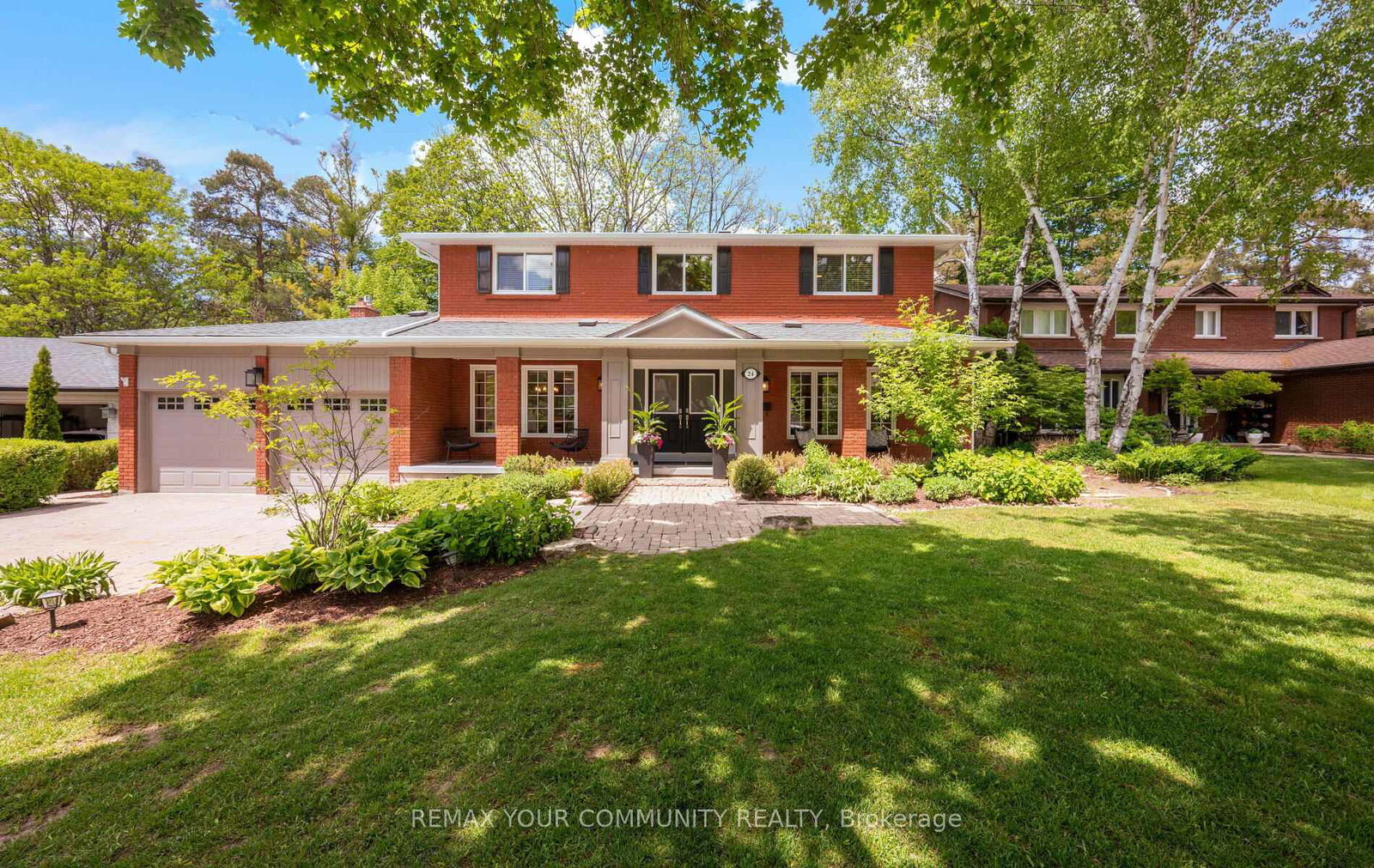 24-hawthrone-lane-aurora-ontario-n13229044