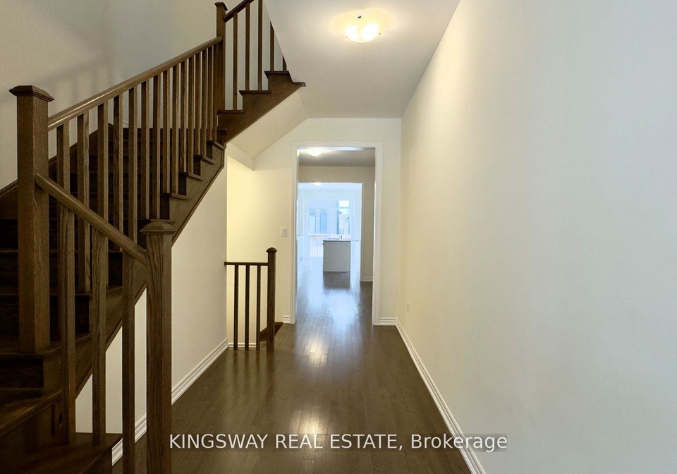 16-blick-crescent-aurora-ontario-n13229492