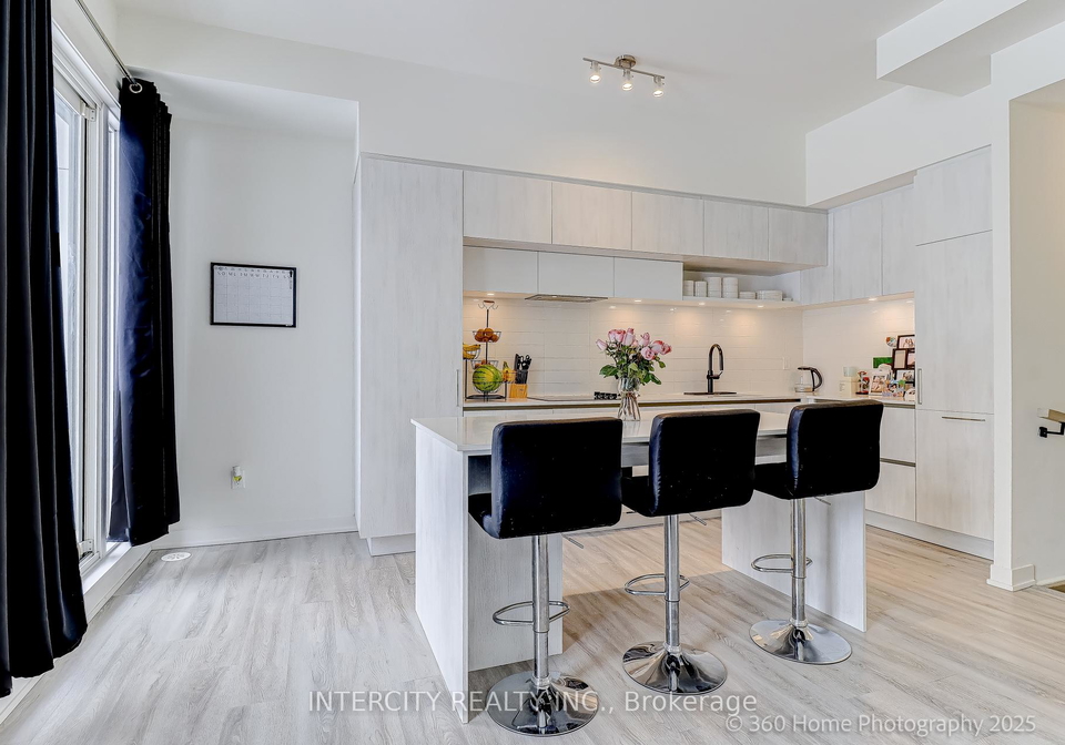 11-david-eyer-road-richmond-hill-ontario-n13230080