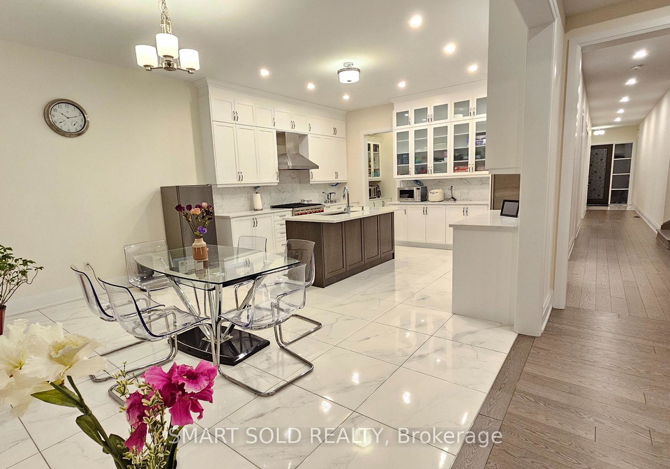 147-hillsview-drive-richmond-hill-ontario-n13230538