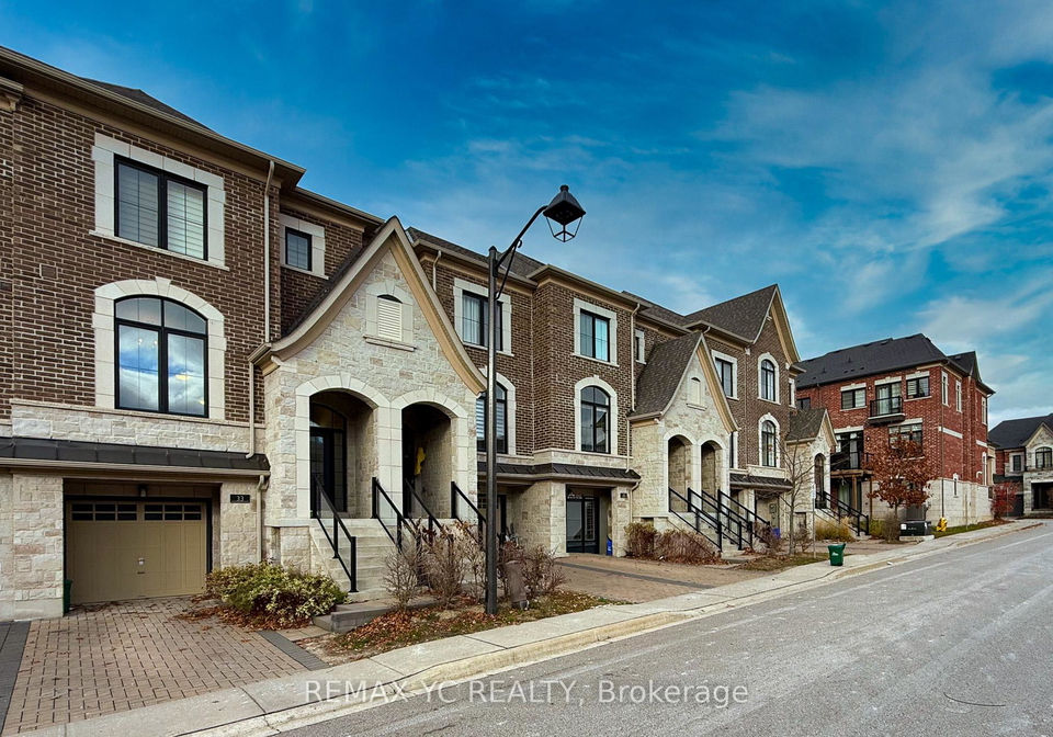 33-duncombe-lane-richmond-hill-ontario-n13230792