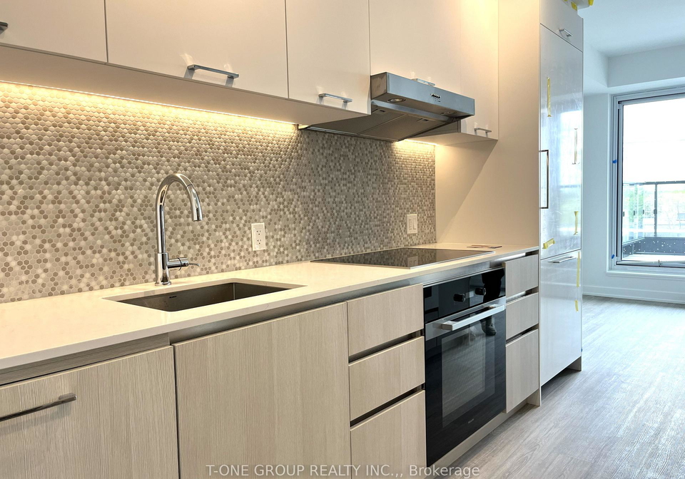 8188-yonge-street-vaughan-ontario-n13231548