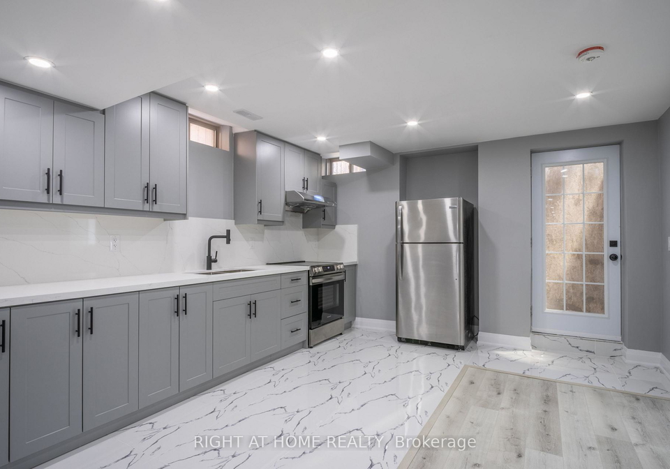 136-durhamview-crescent-whitchurch-stouffville-ontario-n13231678
