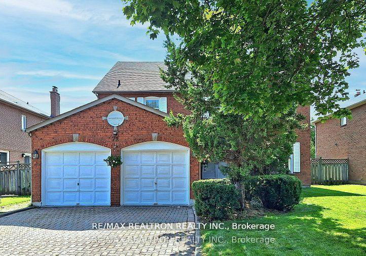 72-spanhouse-crescent-markham-ontario-n13231836