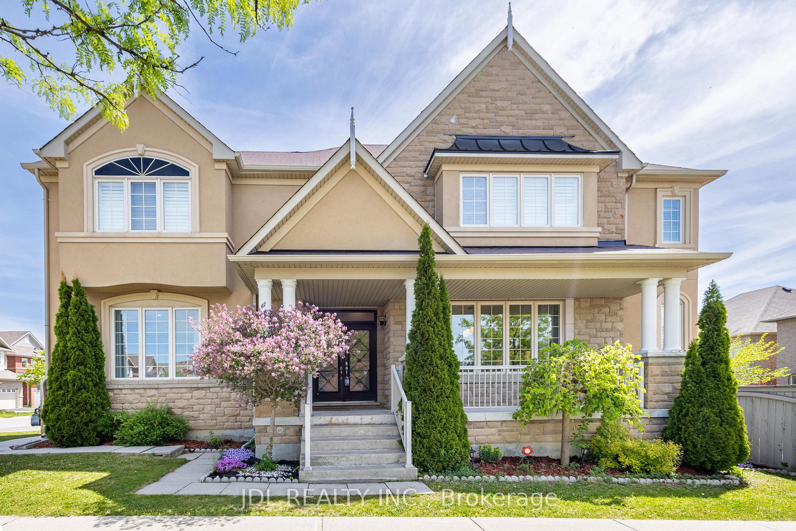 3-mansard-drive-richmond-hill-ontario-n13231936