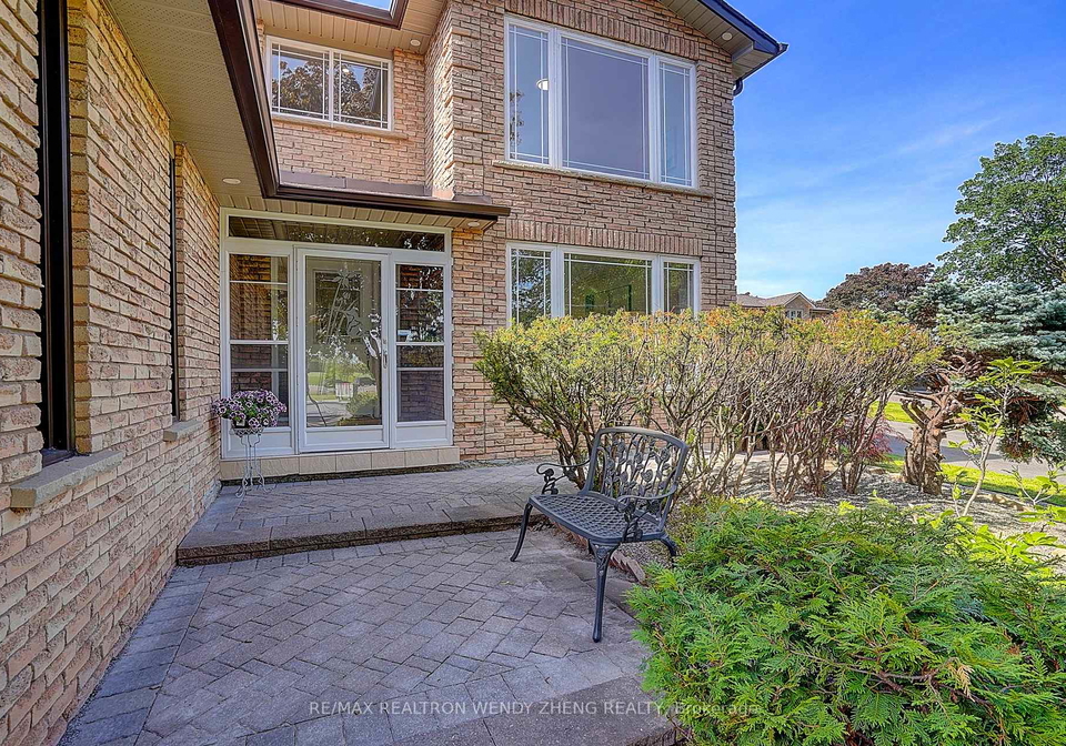 1-evergreen-crescent-markham-ontario-n13232040