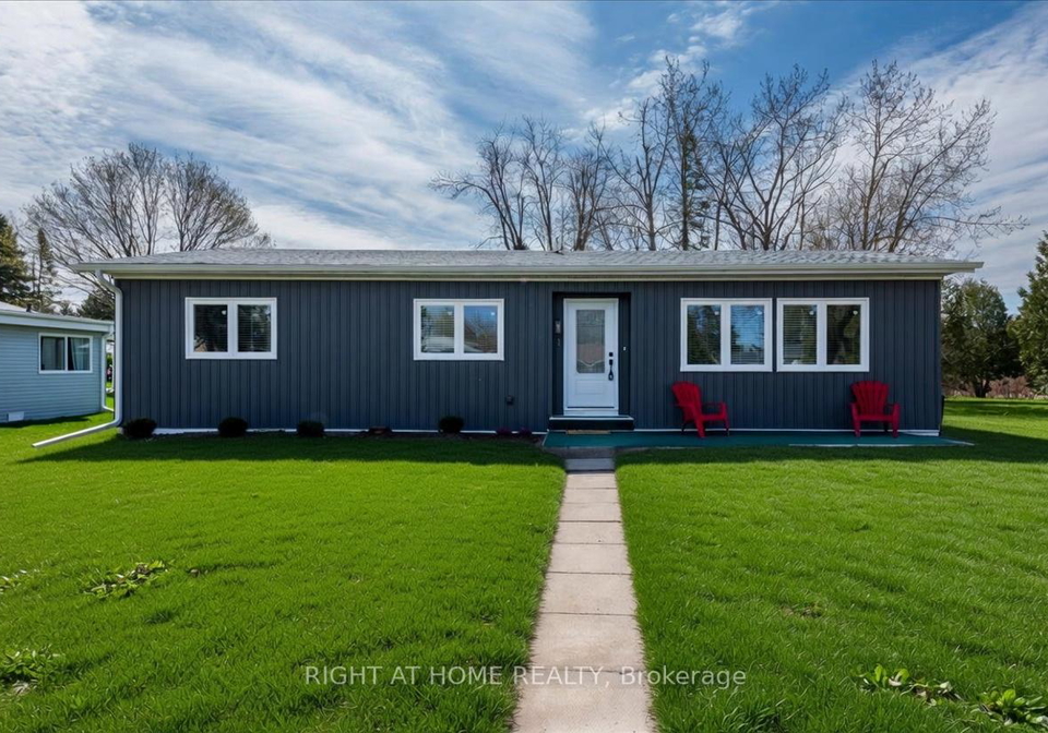 1-south-boulevard-innisfil-ontario-n13232632