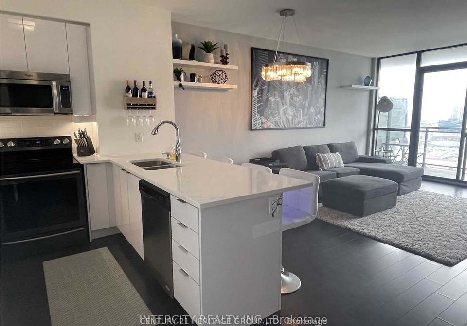 2910-highway-7-vaughan-ontario-n13232670