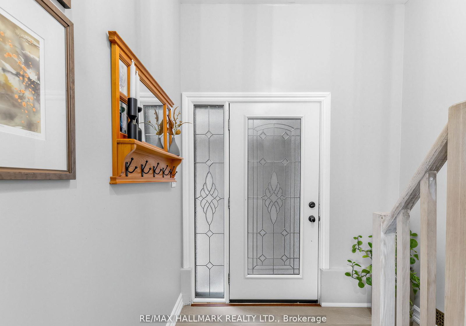 21-pleasant-avenue-east-gwillimbury-ontario-n13232820