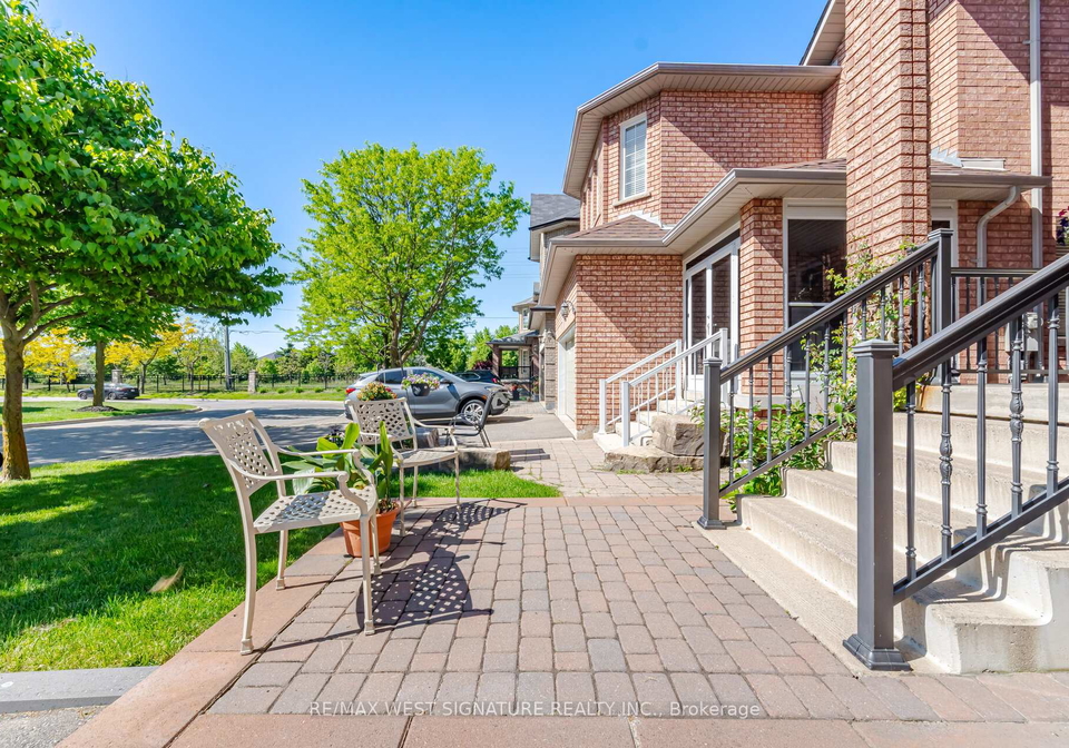 14-blue-diamond-terrace-vaughan-ontario-n13233088