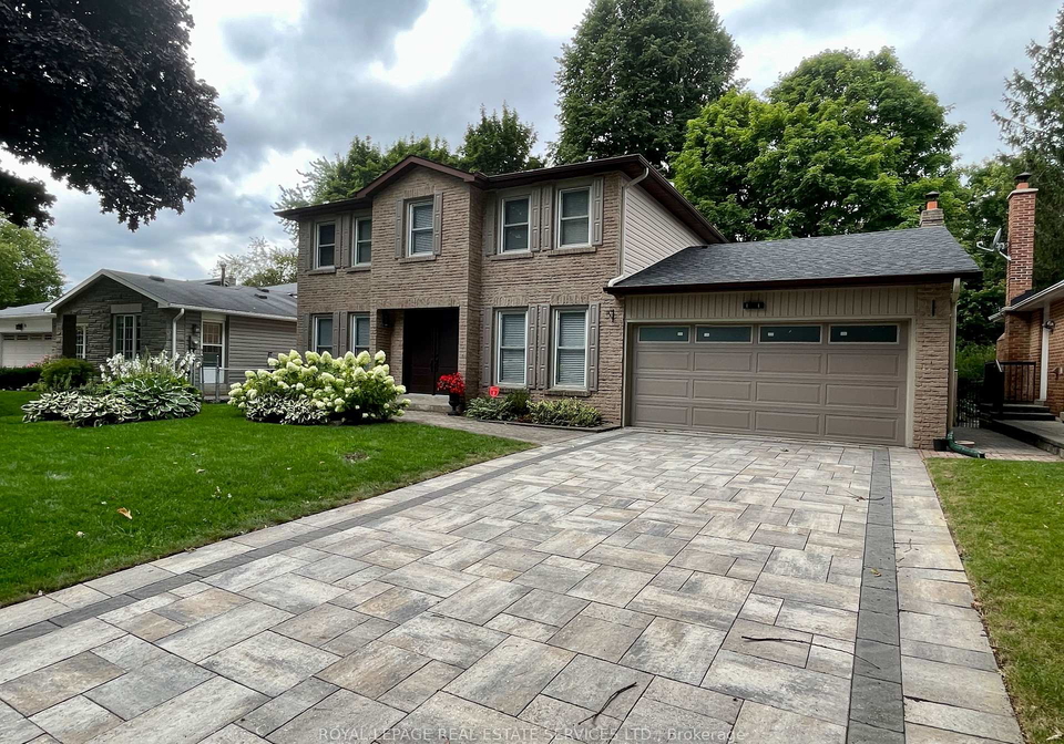 18-sir-gawaine-place-markham-ontario-n13233098