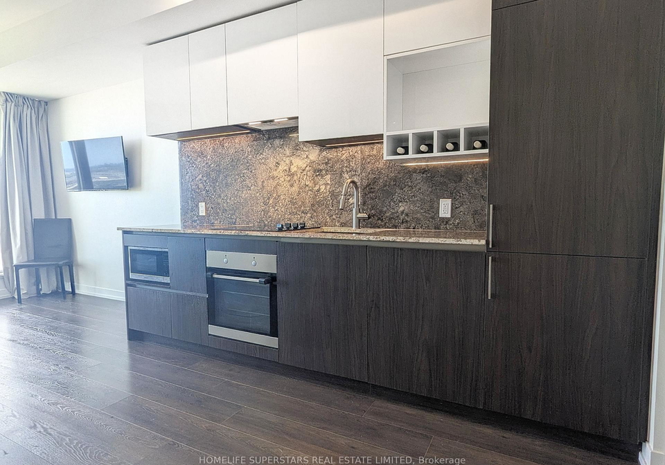 5-buttermill-avenue-vaughan-ontario-n13233198