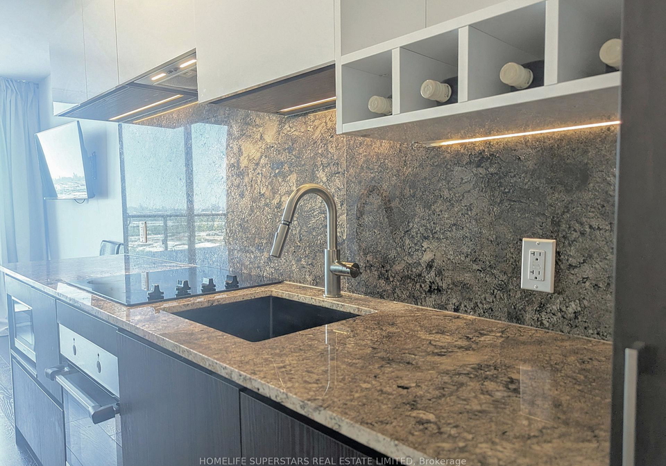 5-buttermill-avenue-vaughan-ontario-n13233198