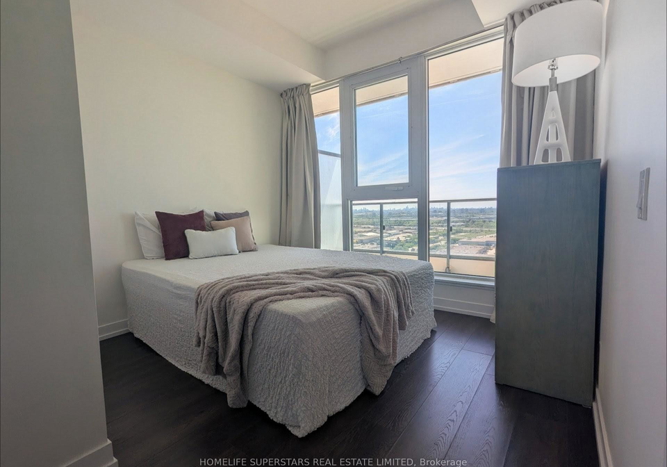 5-buttermill-avenue-vaughan-ontario-n13233198