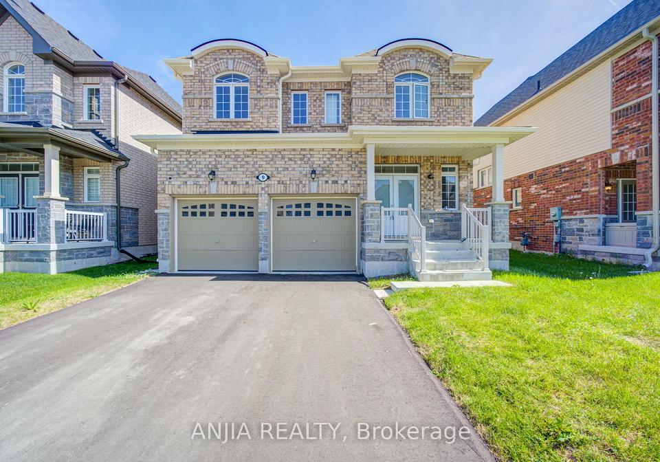 9-cliff-thompson-court-georgina-ontario-n13233356