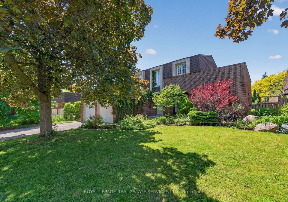 28-wootten-way-markham-ontario-n13233408