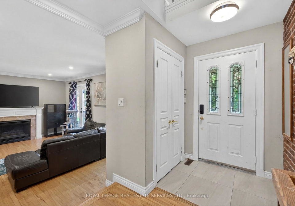 28-wootten-way-markham-ontario-n13233408