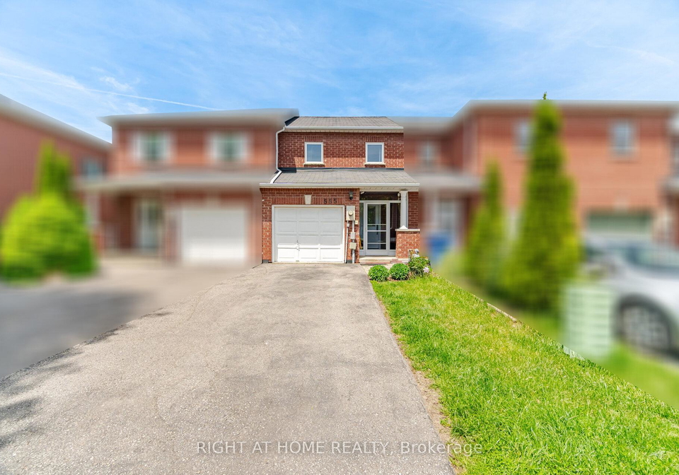 555-legresley-lane-newmarket-ontario-n13233642