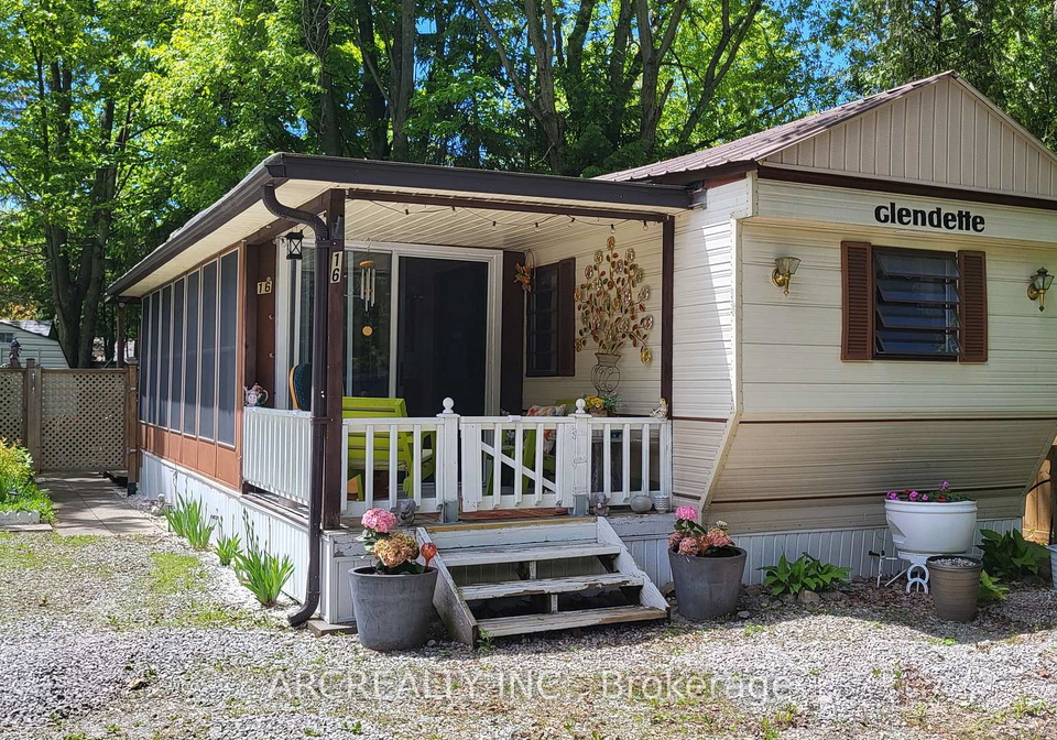 16-chickadee-court-georgina-ontario-n13233684