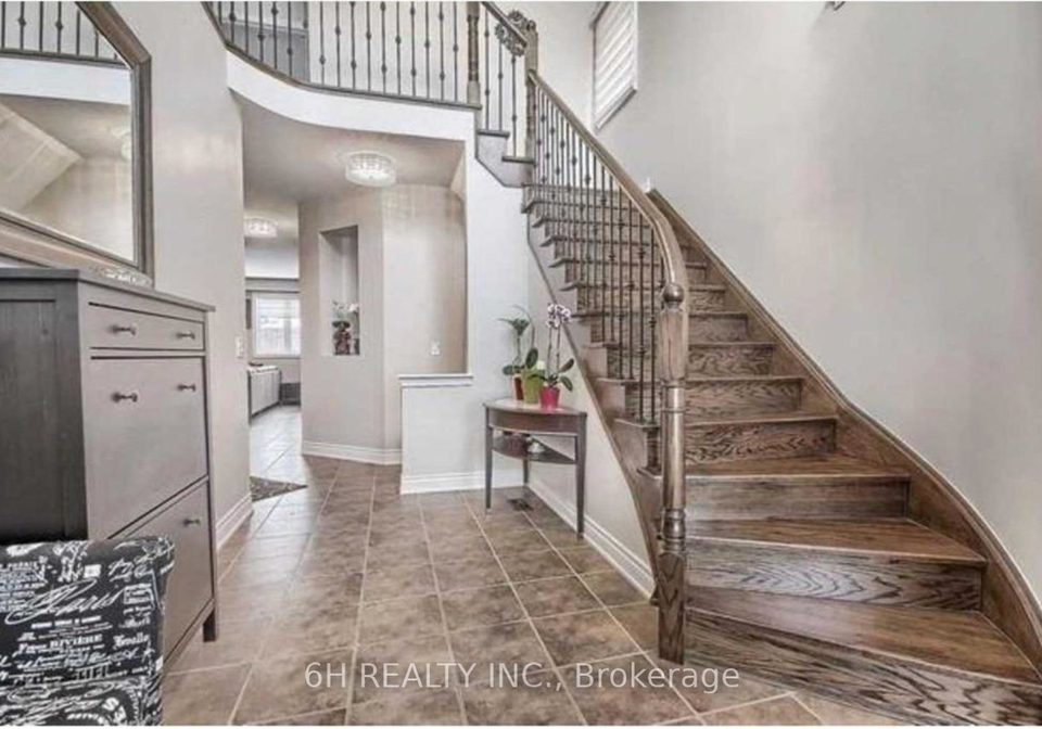 753-prest-way-newmarket-ontario-n13233842