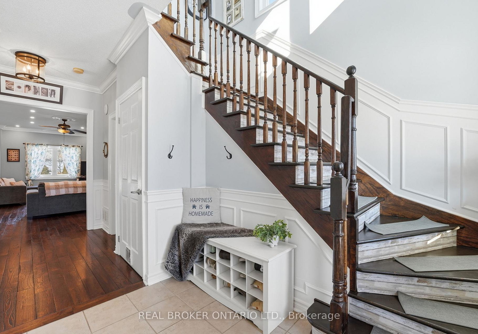 44-saltzburg-crescent-georgina-ontario-n13234112