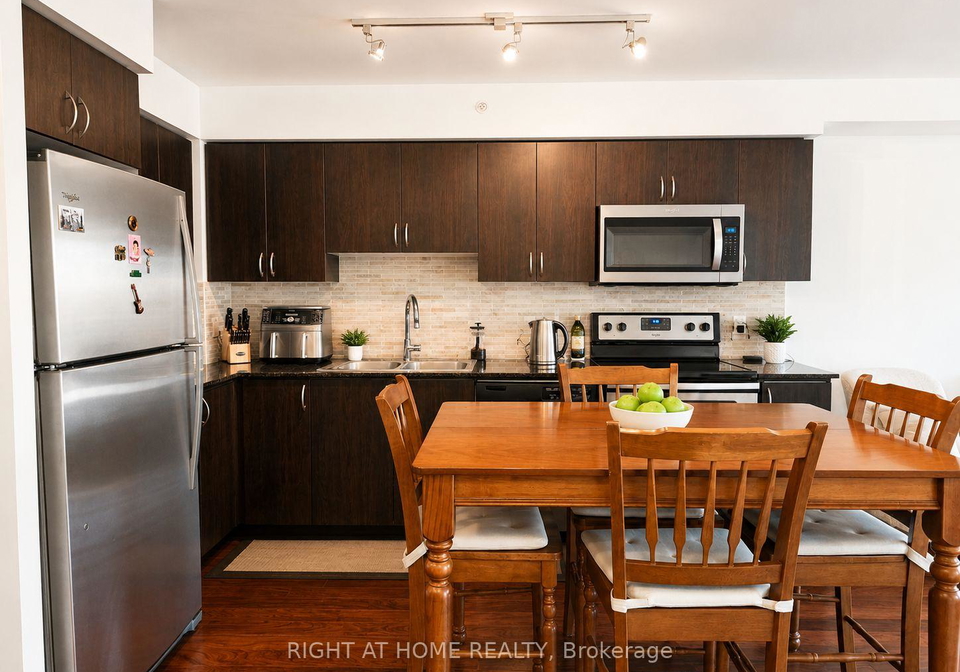 370-highway-7-east-richmond-hill-ontario-n13234144