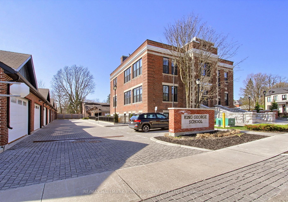 400-park-avenue-newmarket-ontario-n13234218