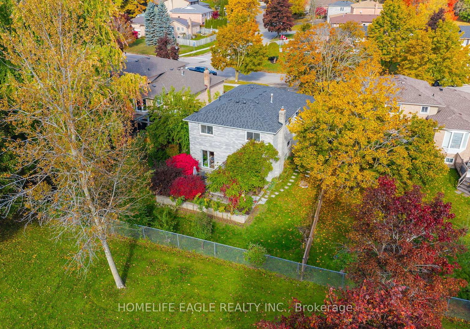17-beckett-avenue-east-gwillimbury-ontario-n13234416