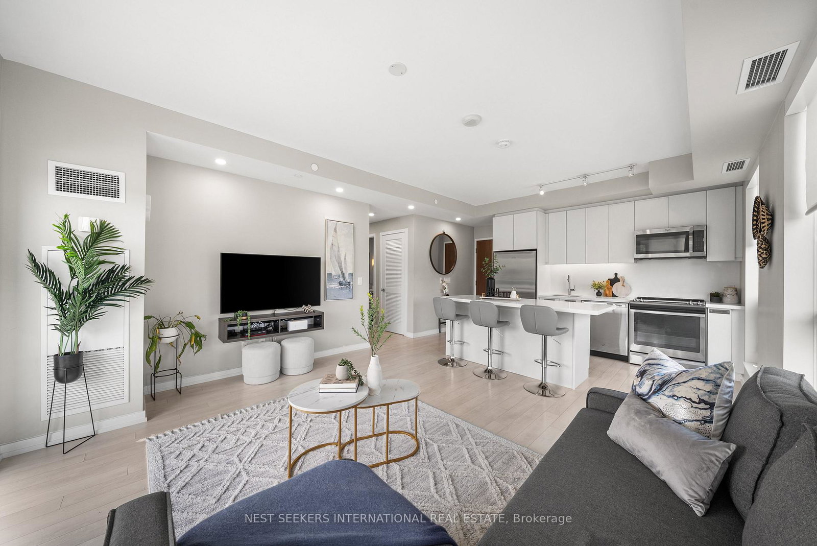 241-sea-ray-avenue-innisfil-ontario-n13234786