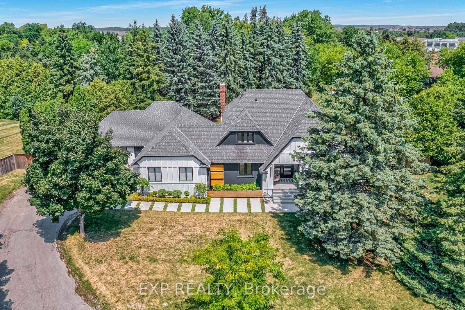 17-chamberlain-court-king-ontario-n13235396