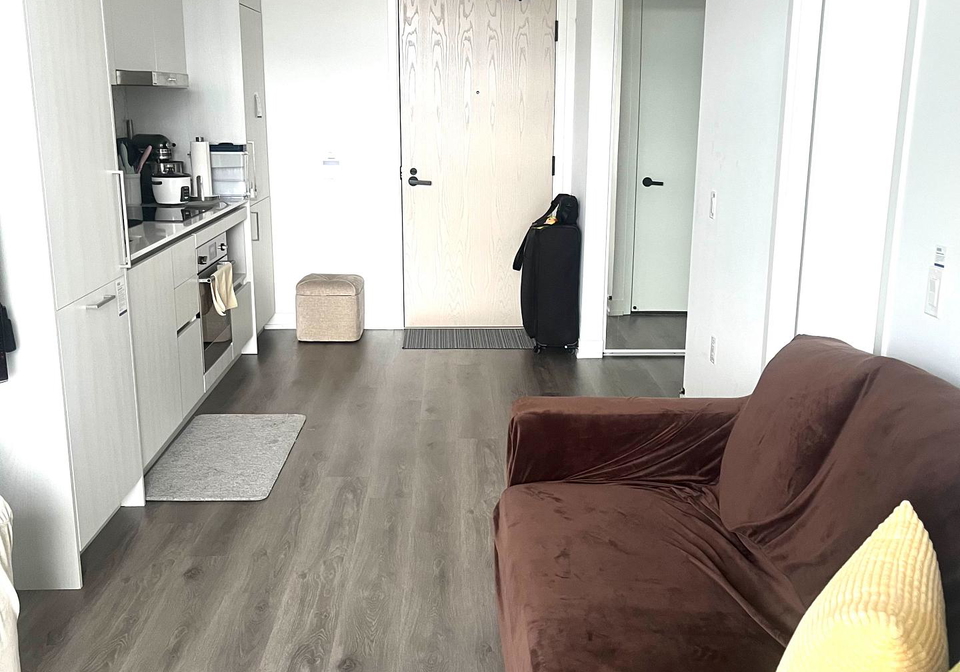 225-commerce-street-vaughan-ontario-n13235674