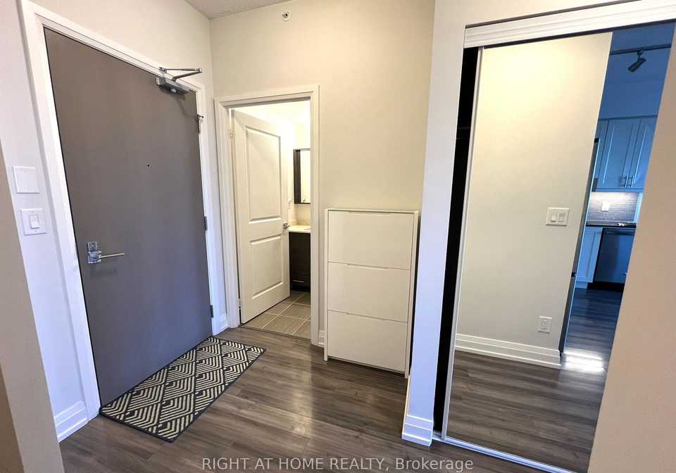 7165-yonge-street-markham-ontario-n13235782