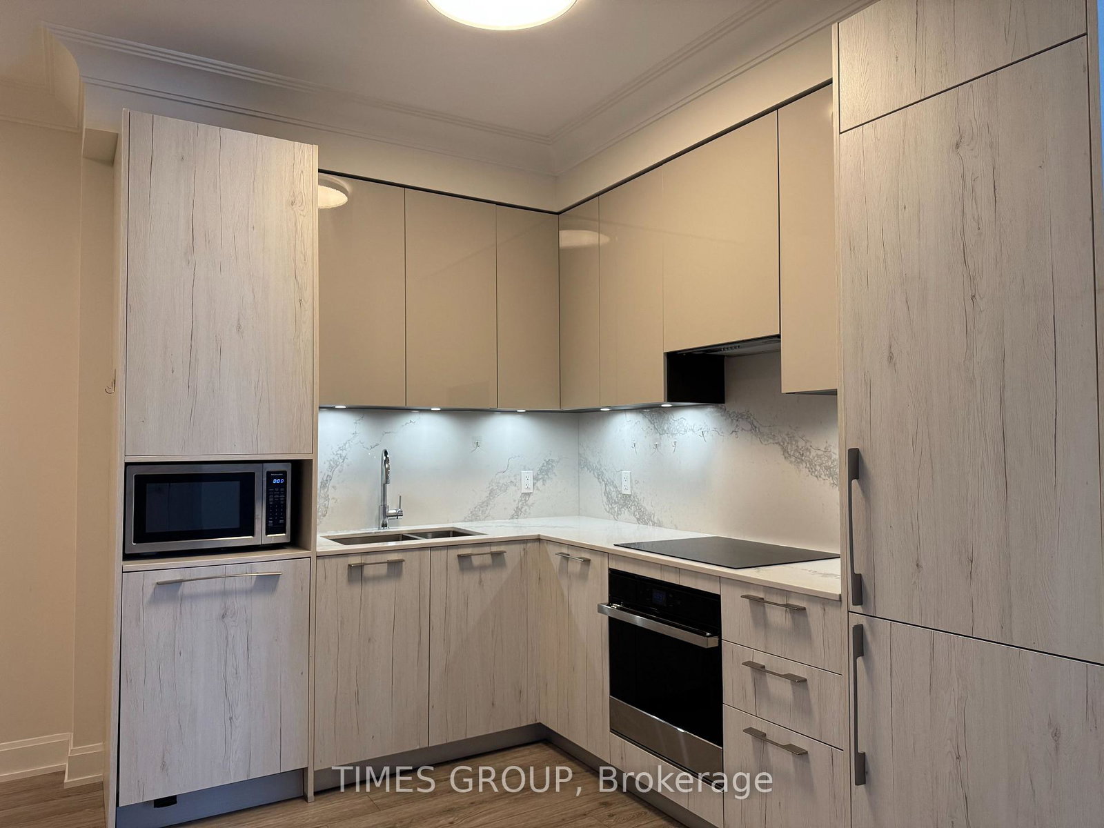 38-water-walk-drive-markham-ontario-n13235828