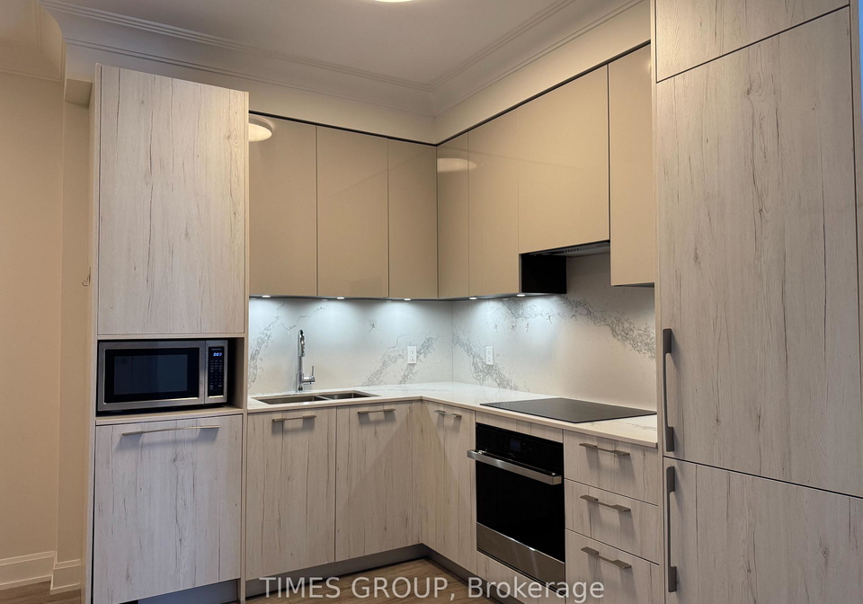 38-water-walk-drive-markham-ontario-n13235828