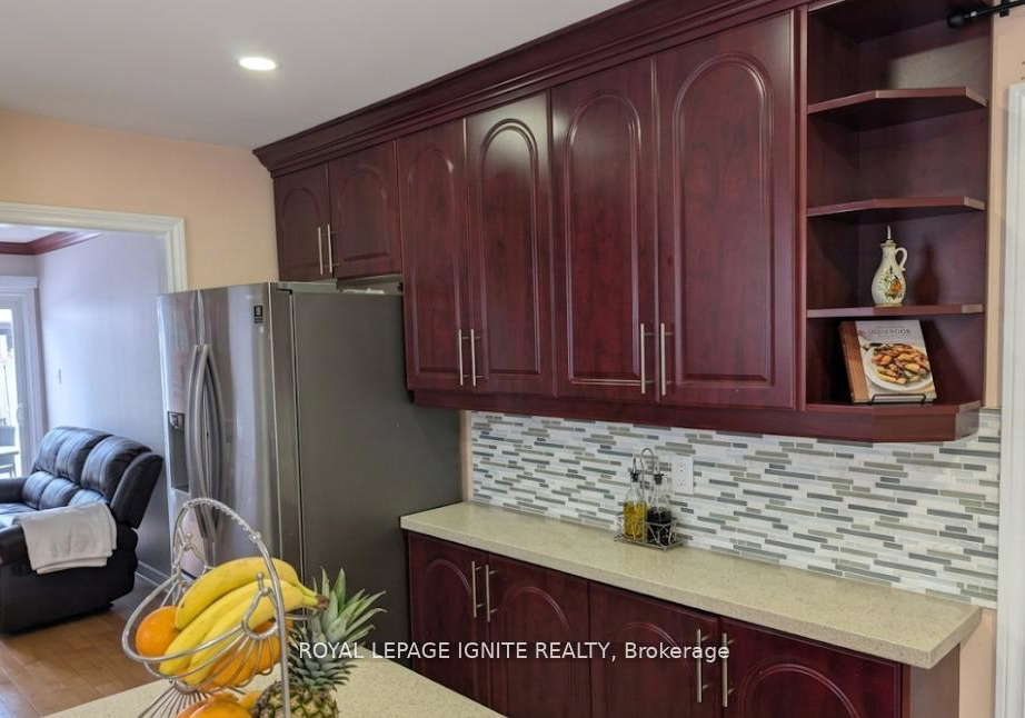 98-chloe-crescent-n-markham-ontario-n13236128