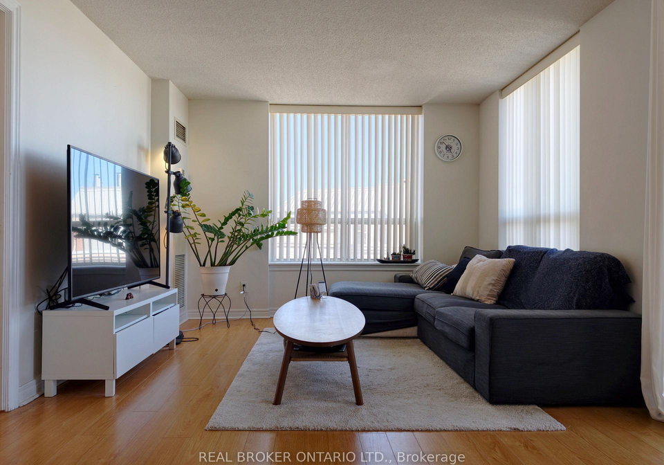 51-times-avenue-markham-ontario-n13236132
