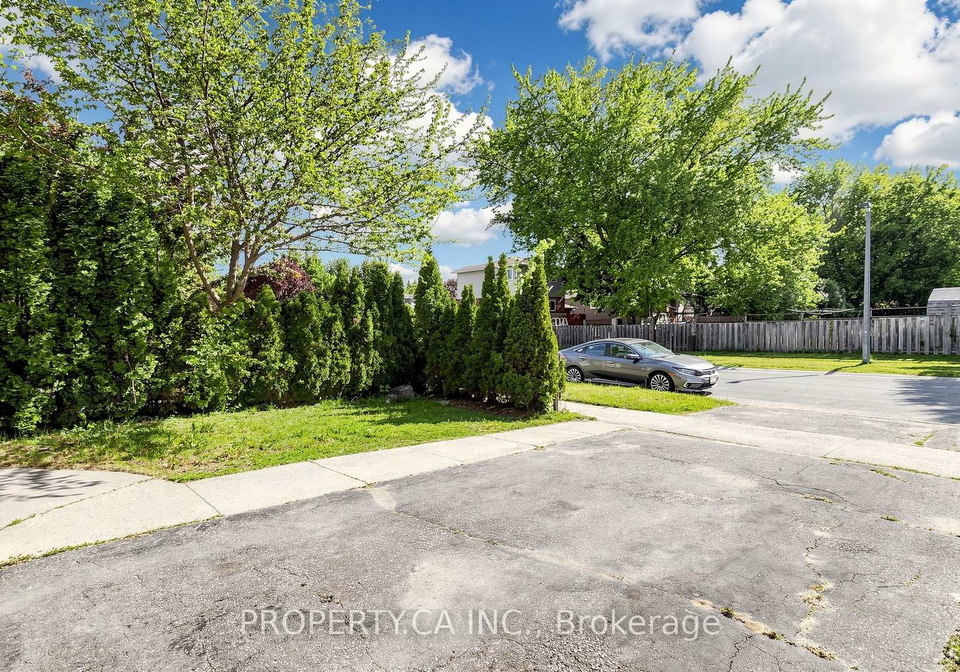 32-hodgins-avenue-georgina-ontario-n13236300