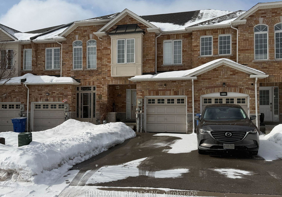 522-ainsworth-drive-newmarket-ontario-n13236566