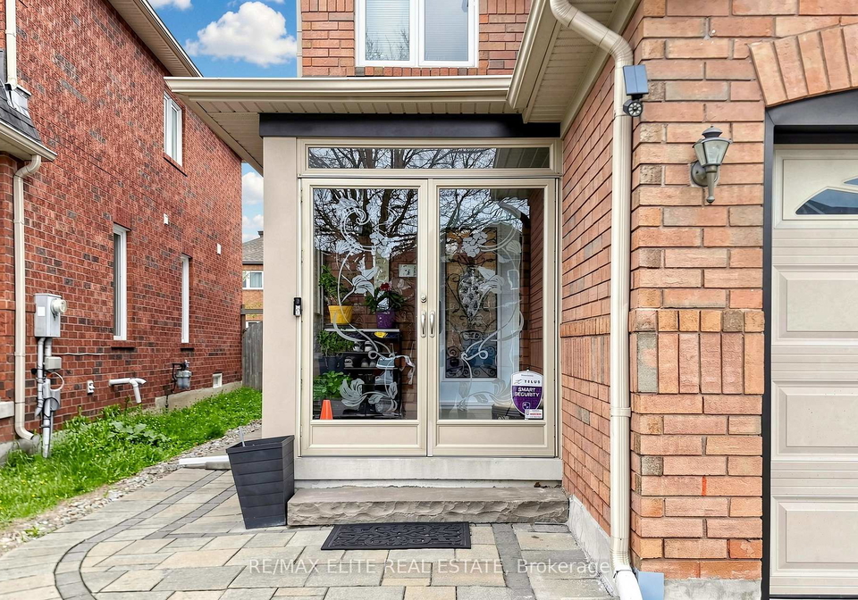 54-national-pine-drive-vaughan-ontario-n13237284